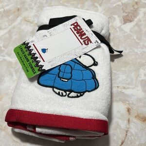 Peanuts: winter theme 2 pack hand towels